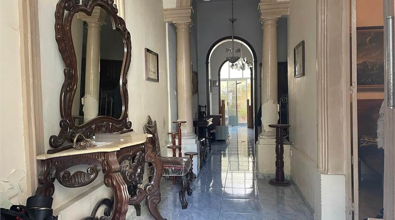 Luqa - 4 Bedroom Townhouse + Village Views
