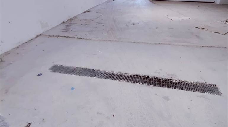 Marsaxlokk -  Semi basement 2 Car Garage 