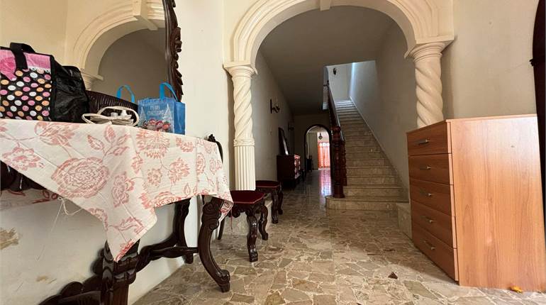 Kirkop - 4 Bedroom T/House + Large Backyard in UCA