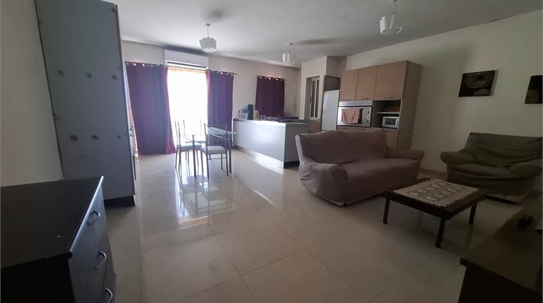 Fleur De Lys - 3 Bedroom Apartment  + Terrace + Roof