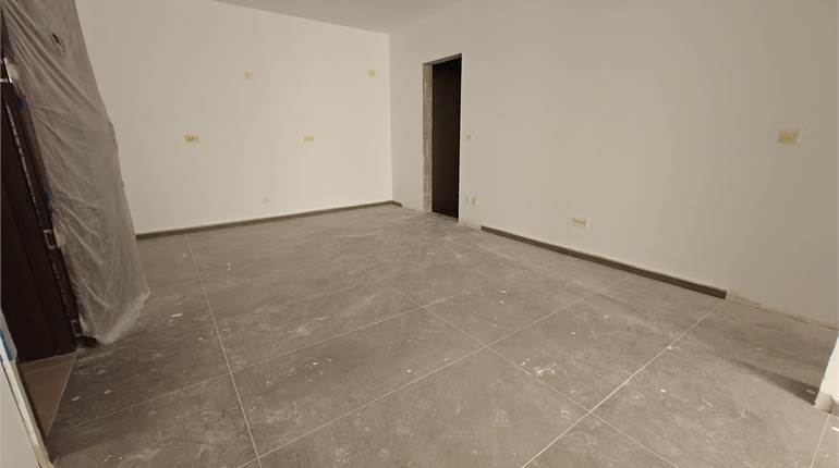 Iklin - 3rd Floor 1 Bedroom Finished Apartment