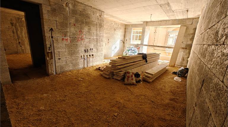 Rabat - 1st Floor 2 Bedroom Finished Apartment + Terrace + Balconies