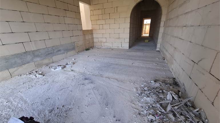 Marsaxlokk - 3 Bedroom Elevated Maisonette Shell Form + 6 Car Garage