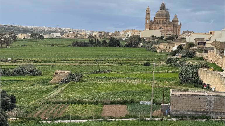 Xewkija Gozo - 3 Bedroom Furnished Apartment + Airspace + ODZ Views