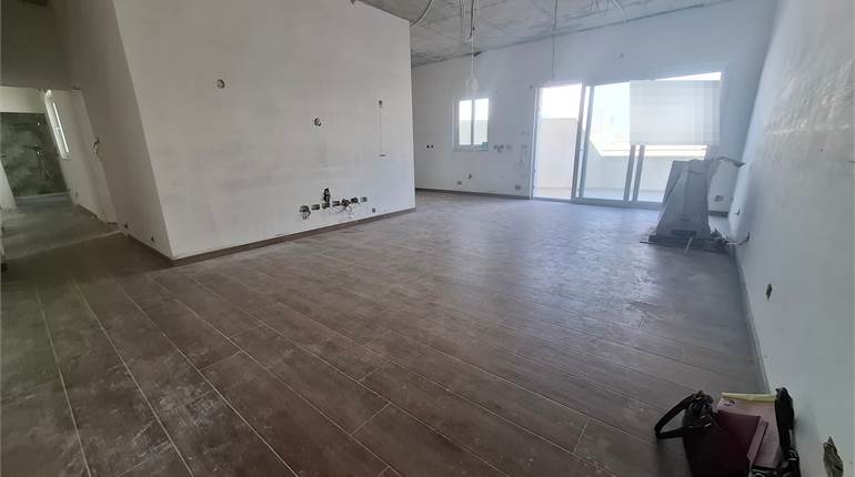 Qrendi - 3 Bedroom Finished Penthouse + Bathrooms