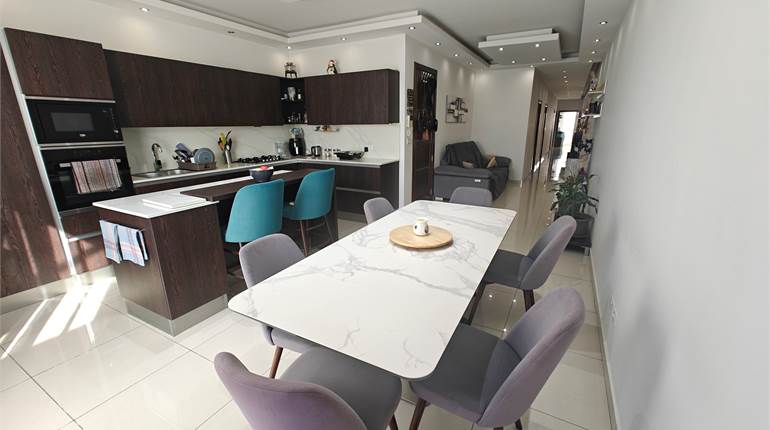 Zejtun - 3 Bedroom Furnished Penthouse + Full Airspace + Optional Garages 
