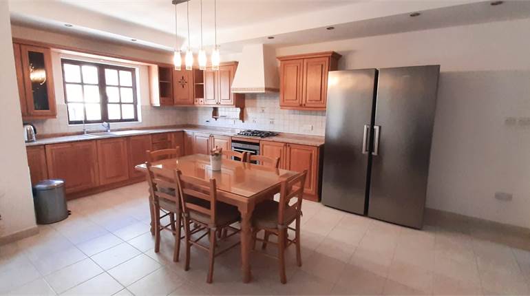 Marsascala- 2nd Floor 3 Bedroom Maisonette