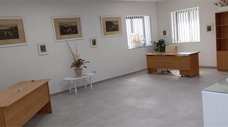 Gudja - Commercial Office - For Rent