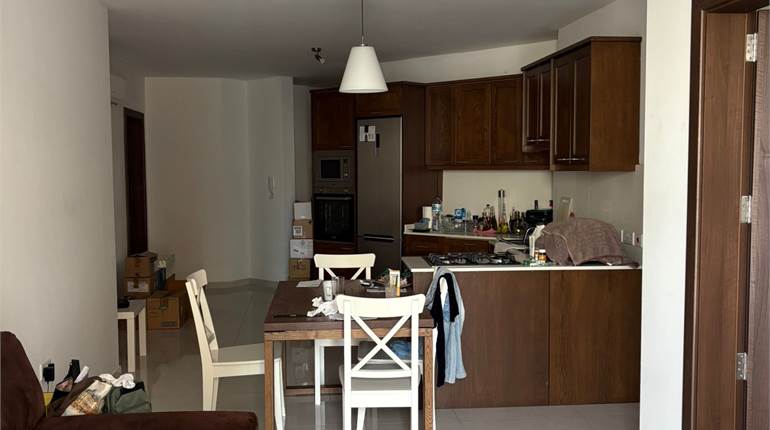 Ta' Xbiex - Squarish Layout 2 Bedroom Furnished Apartment 
