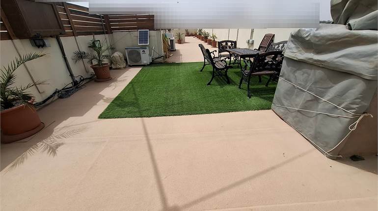 Birzebbuga - Highly Furnished 3 Bedroom Penthouse + Roof + Garden