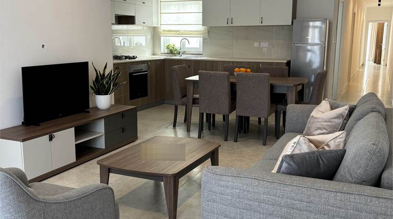 Zurrieq - 3 Bedroom Furnished Top Floor Apartment + Terrace 