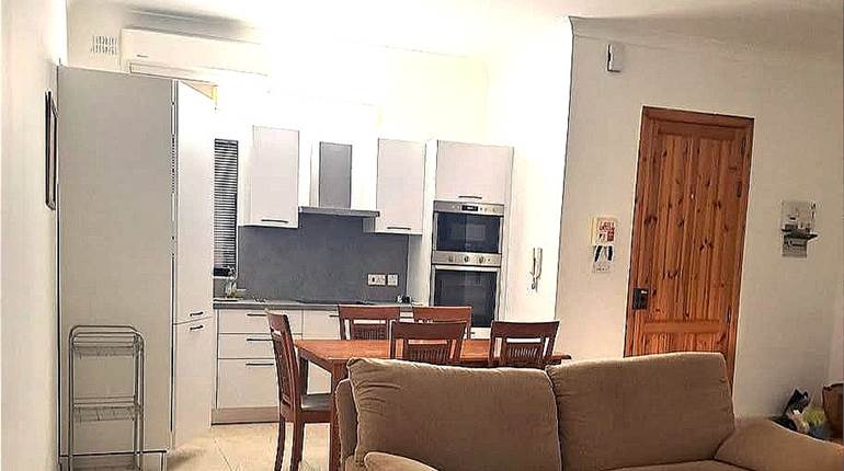 Gzira - 2 Bedroom First Floor Furnished Apartment 