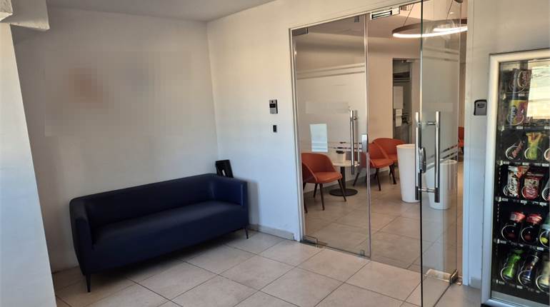 San Gwann, 450sqm Office Space for Rent at 2nd floor level 