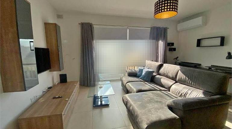 San Giljan - 1st Floor 2 Bedroom Furnished Apartment