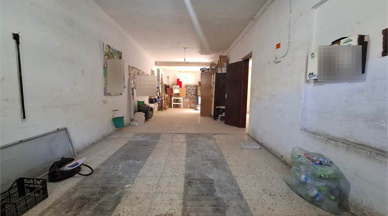 Naxxar - 3 Bedroom Townhouse + 3 Car Street Level Garage 
