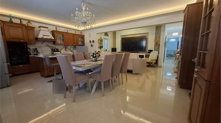 Iklin - 3 Bedroom Highly Furnished and Ready to Move into Elevated Ground Floor Maisonette