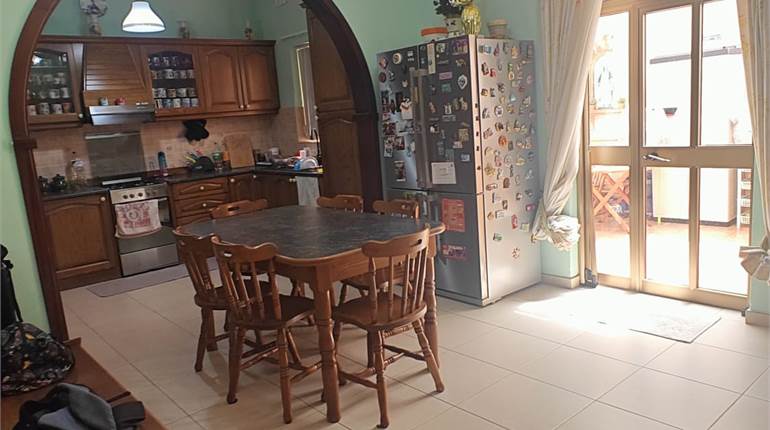 Fgura - 2 Bedroom Ground Floor Maisonette Partly Furnished
