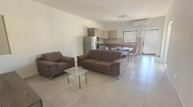 Dingli - 3 Bedroom Apartment + Laundry Room - Fully Furnished  