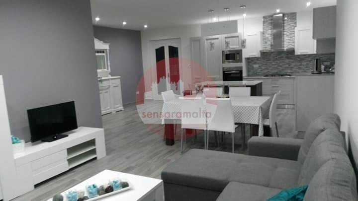 Fleur-de-lys 3 bedroom Apartment 